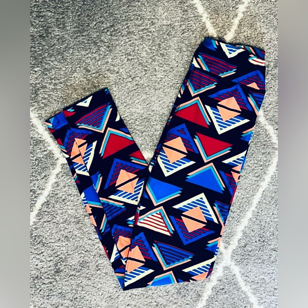 LuLaroe Geometric Patterned Leggings
